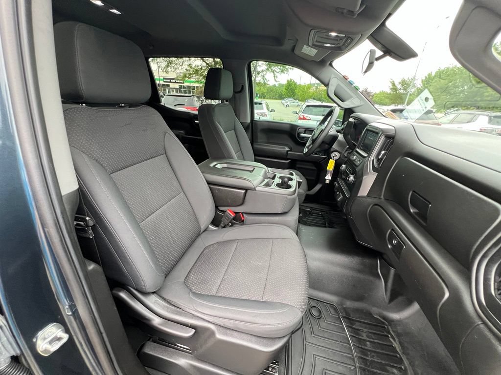 Used 2020 Chevrolet Silverado 1500 Custom Trail Boss w/ Custom Convenience Package AWD/4WD image 27