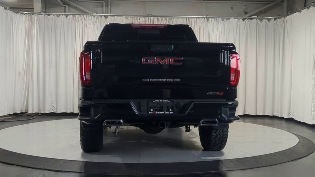 Used 2024 GMC Sierra 1500 AT4 w/ Technology Package AWD/4WD image 7