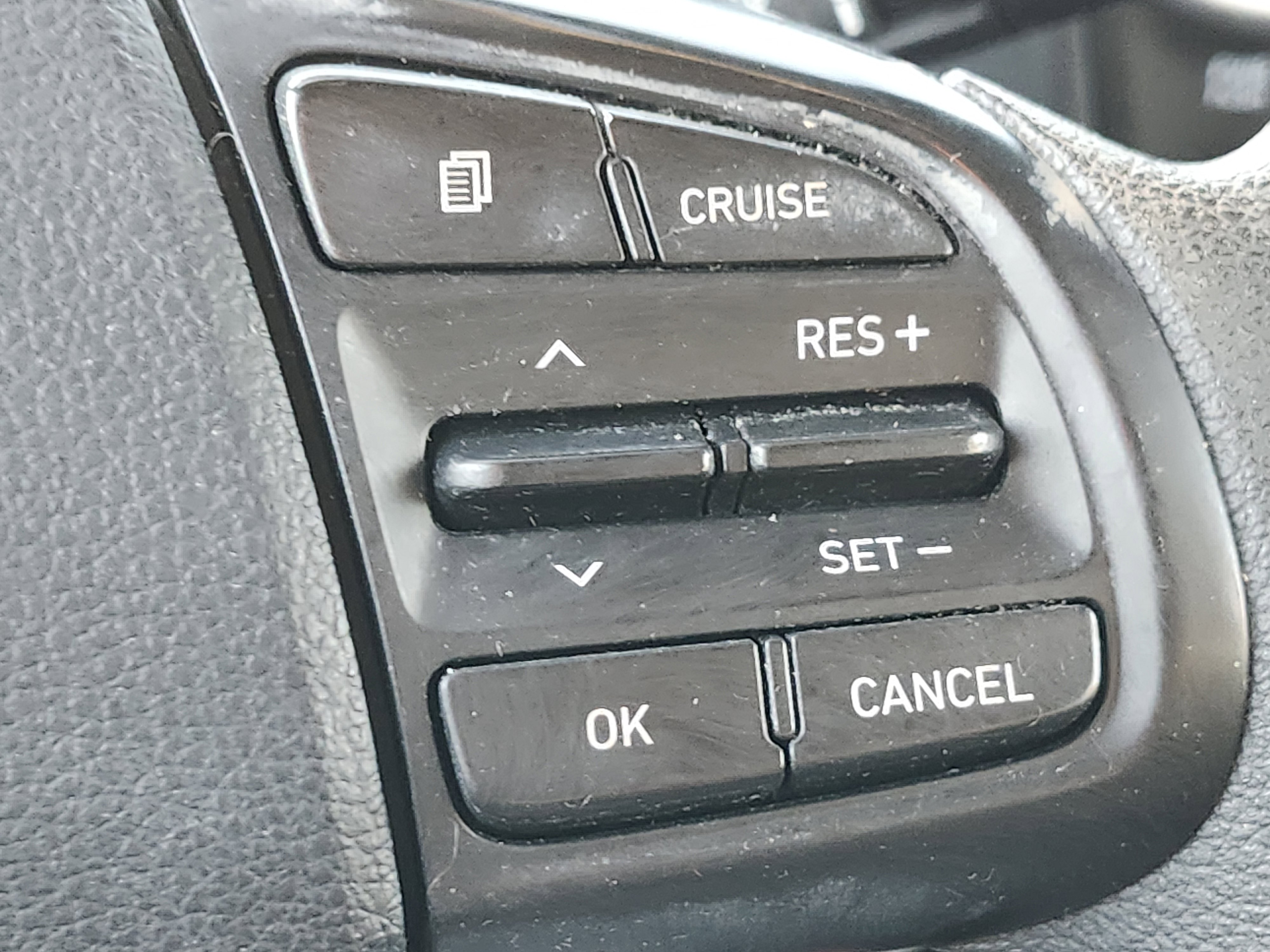 Used 2021 Hyundai Venue SE image 27