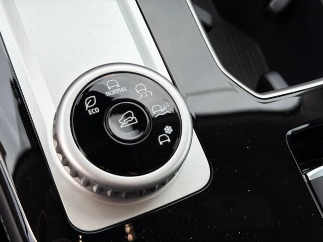 New 2026 Mitsubishi Outlander SE FWD image 31