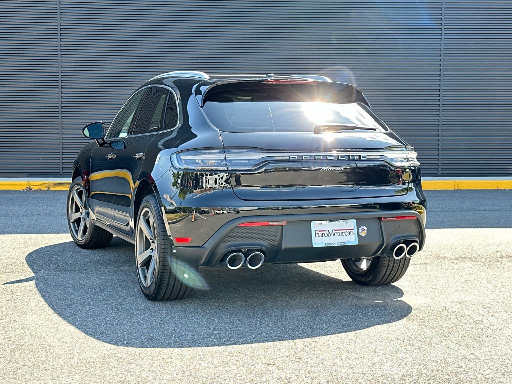 New 2026 Porsche Macan AWD/4WD image 3