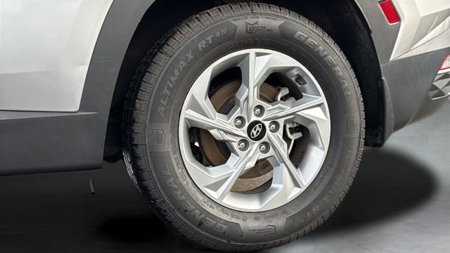 Used 2023 Hyundai Tucson SE image 27