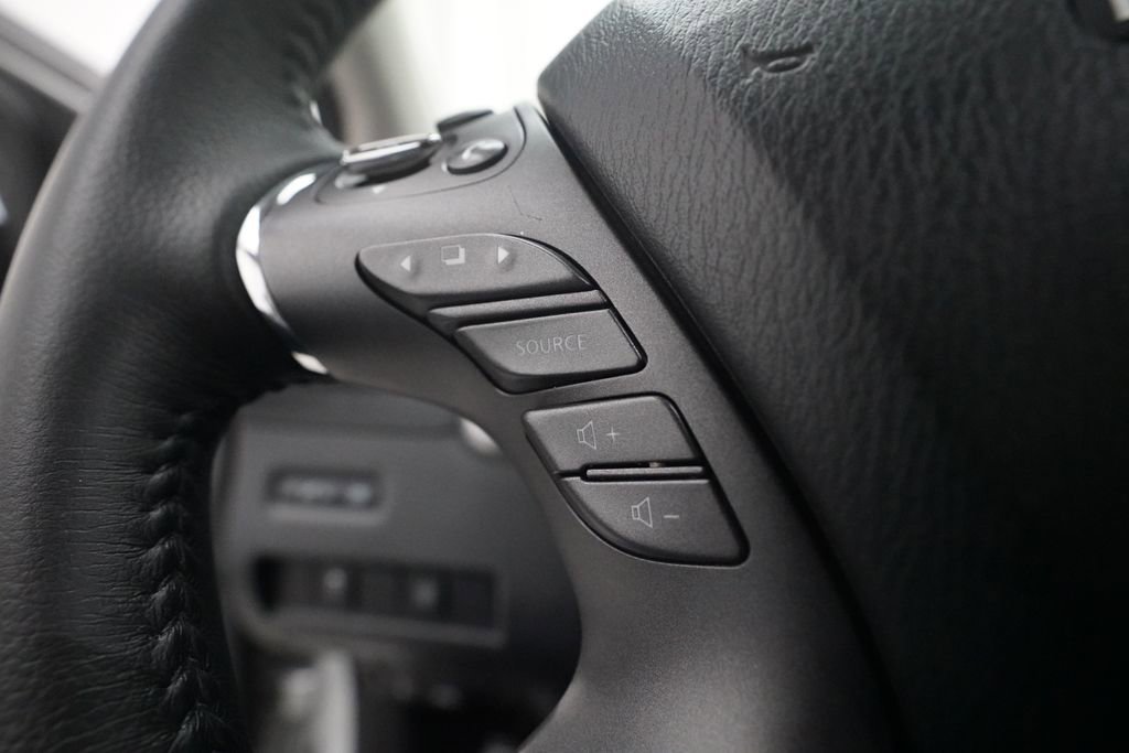 Certified 2023 Nissan Murano SV image 19