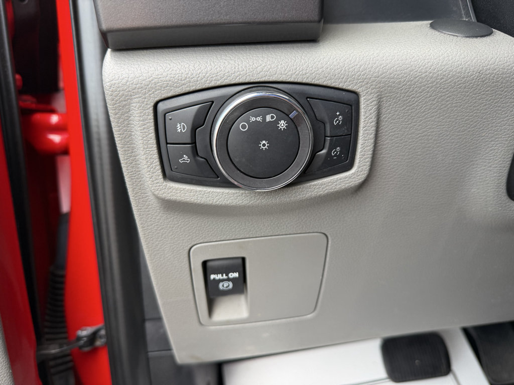 Used 2019 Ford F150 XLT w/ XTR Package AWD/4WD image 17