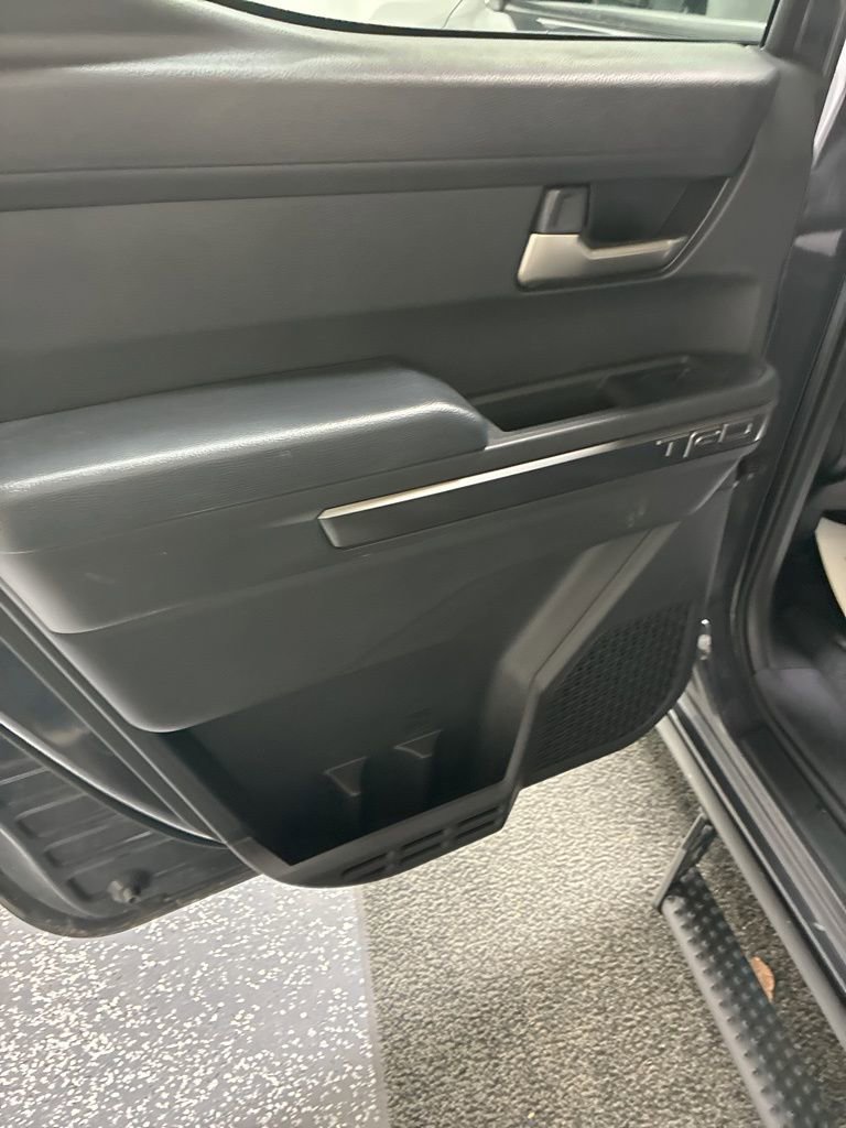 Used 2025 Toyota Tacoma TRD Sport image 24