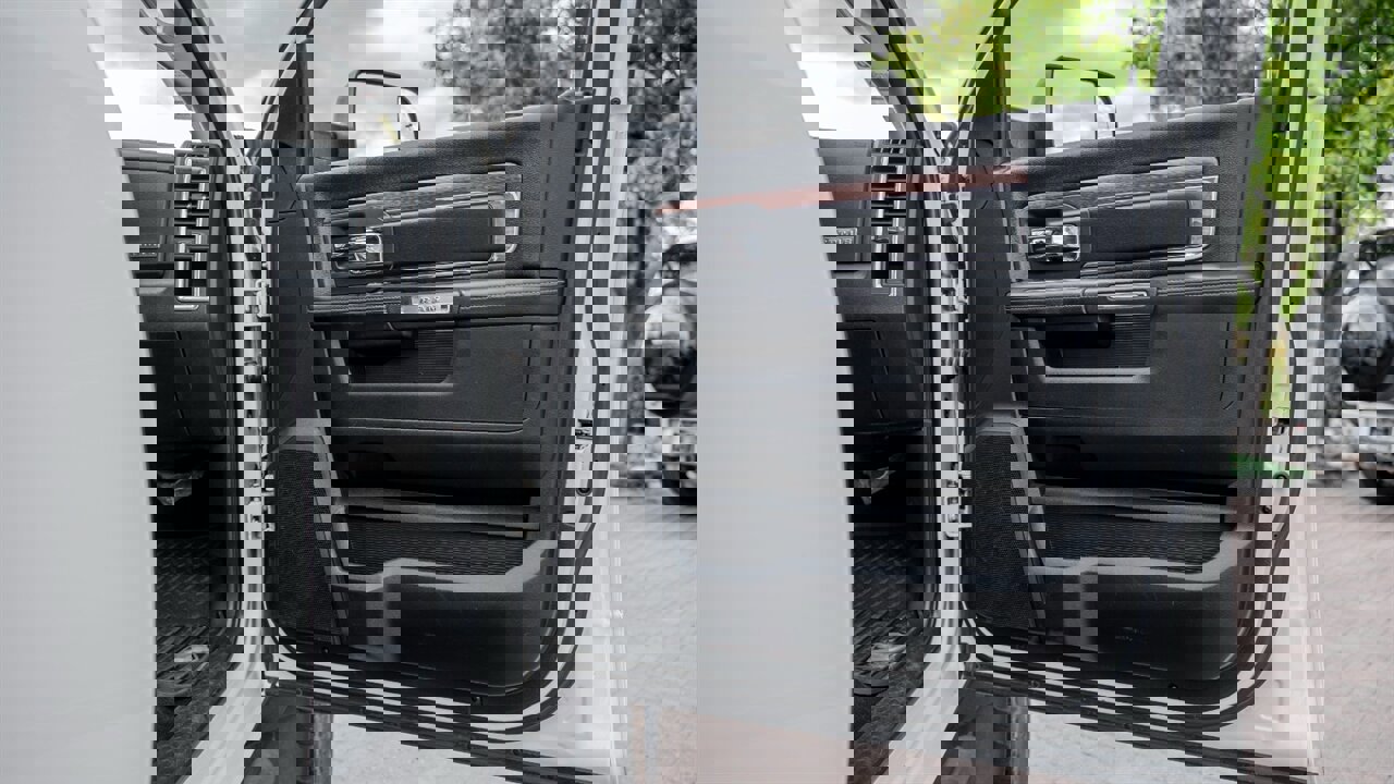 Used 2017 RAM 2500 Laramie w/ Sport Appearance Group image 30