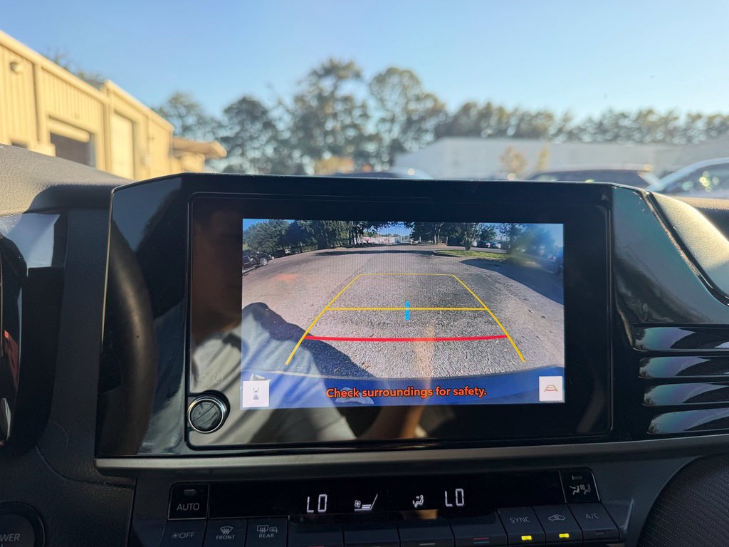 Used 2026 Toyota Camry SE FWD image 17