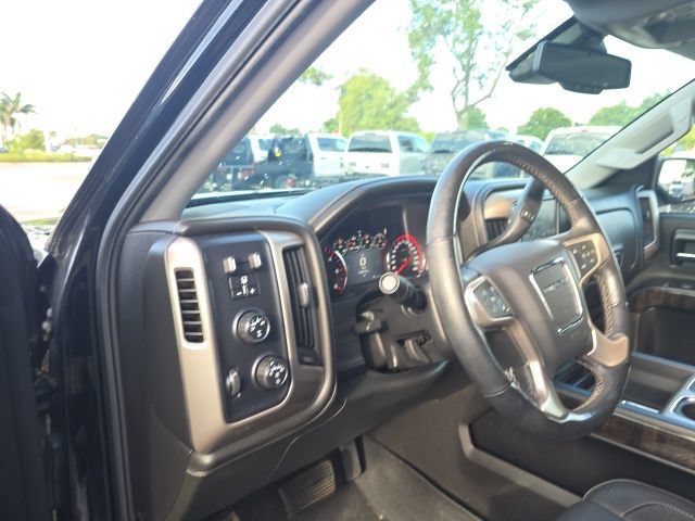 Used 2016 GMC Sierra 1500 Denali w/ Denali Ultimate Package AWD/4WD image 10