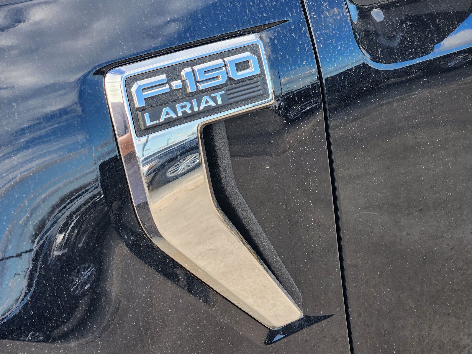 New 2026 Ford F150 Lariat w/ Equipment Group 501A Mid AWD/4WD image 12