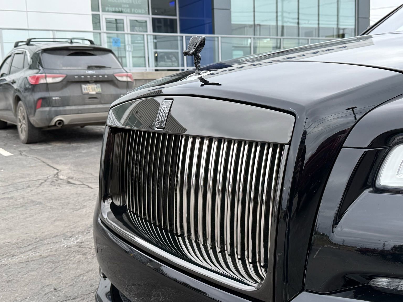 Used 2018 Rolls-Royce Dawn image 28