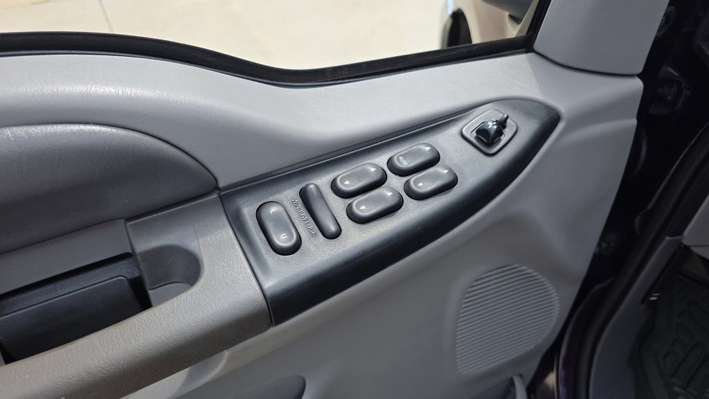 Used 1999 Ford F250 XLT RWD image 23
