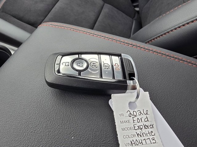 New 2026 Ford Explorer ST image 36