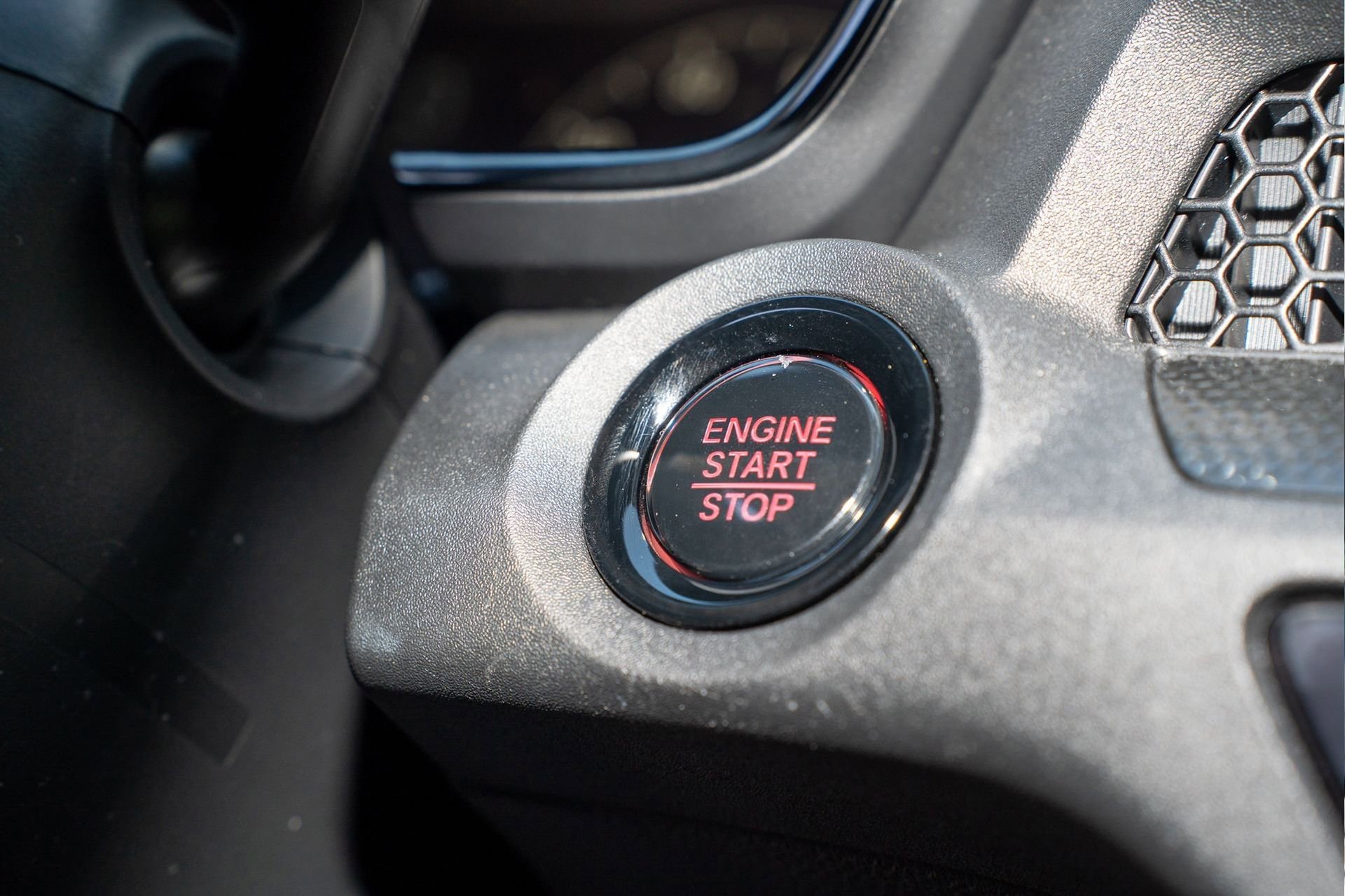 Certified 2025 Honda CR-V EX image 32