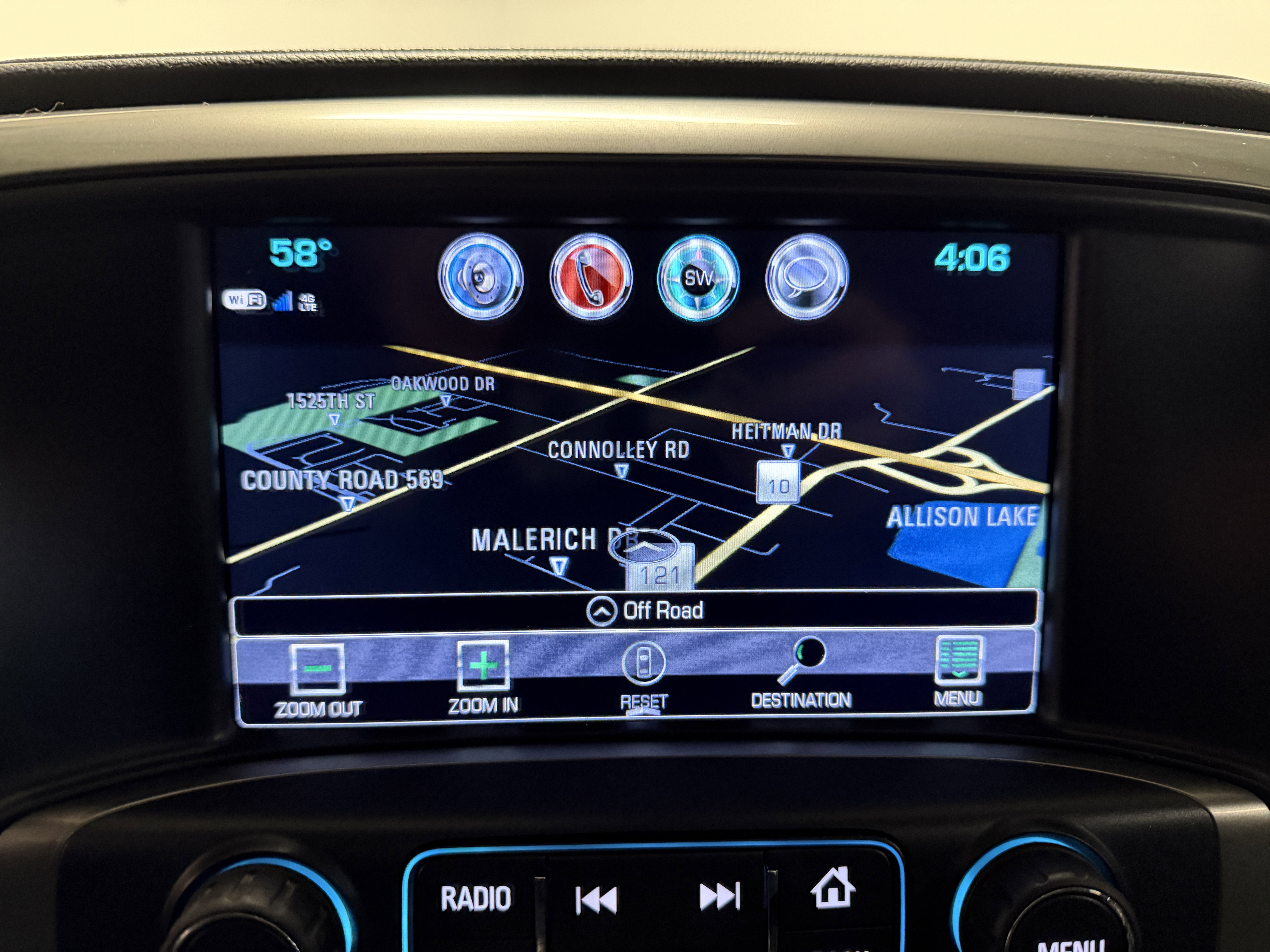 Used 2018 Chevrolet Silverado 2500 LTZ w/ Duramax Plus Package image 11