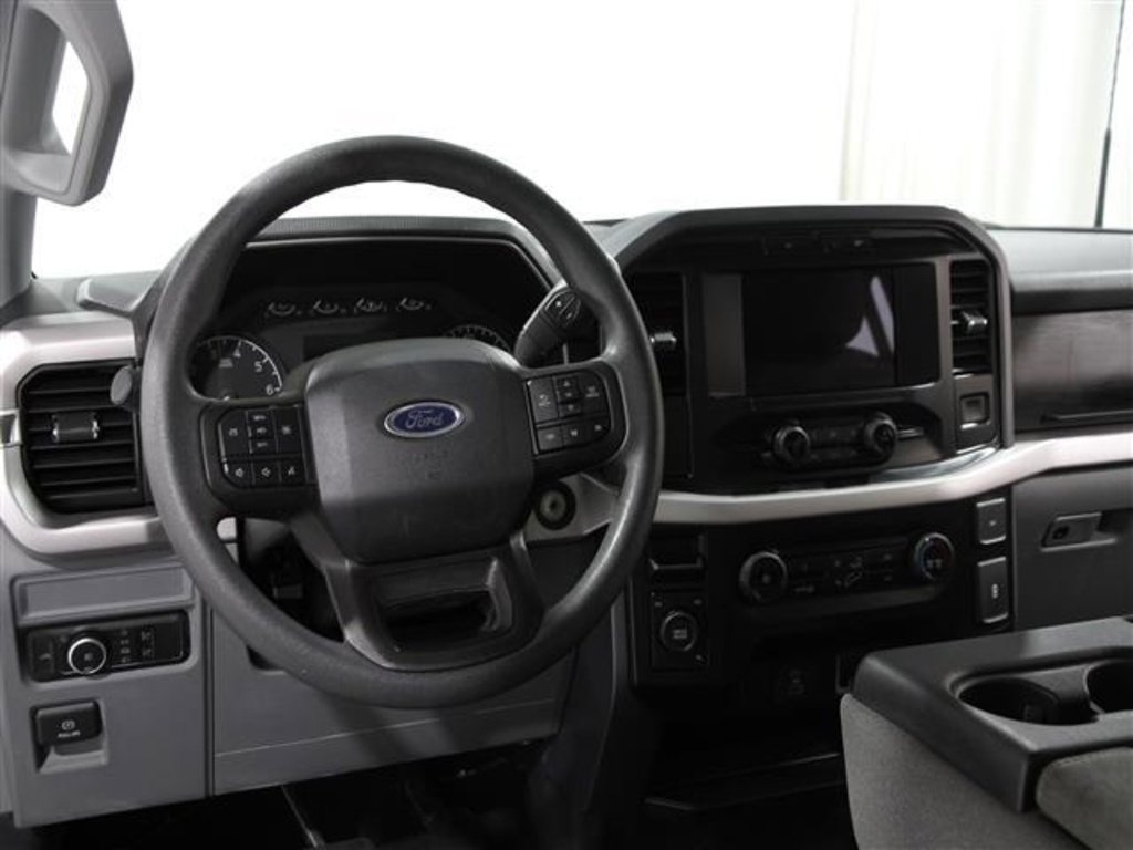 Used 2023 Ford F150 XLT image 6
