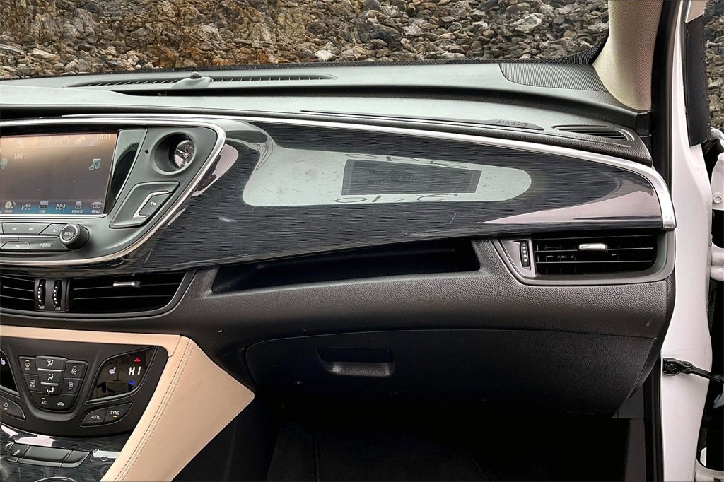 Used 2017 Buick Envision Essence image 14