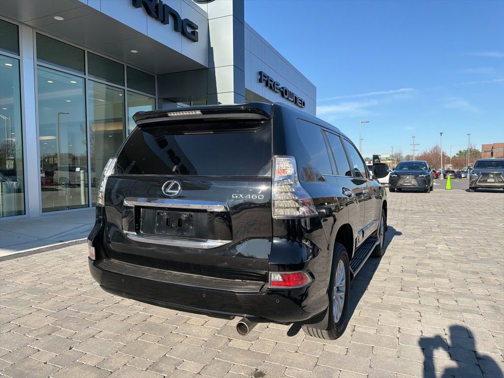Used 2016 Lexus GX 460 w/ Premium Package image 13