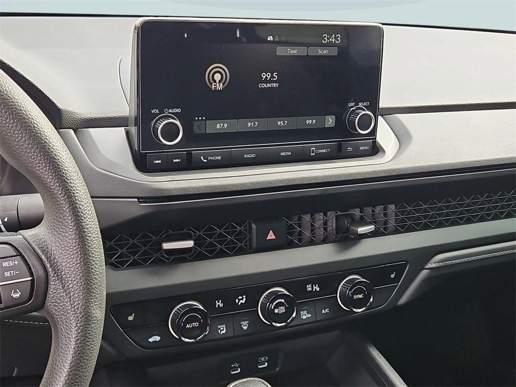 Used 2023 Honda Accord EX image 17