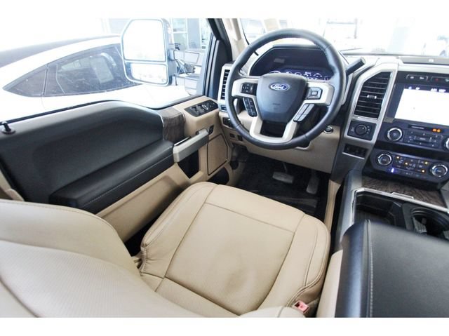 Used 2019 Ford F250 Lariat w/ Lariat Ultimate Package AWD/4WD image 7