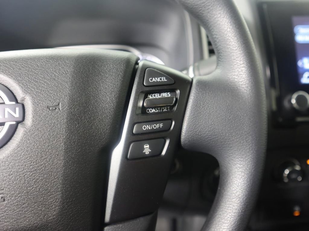 Certified 2024 Nissan Frontier SV w/ Technology Package image 18