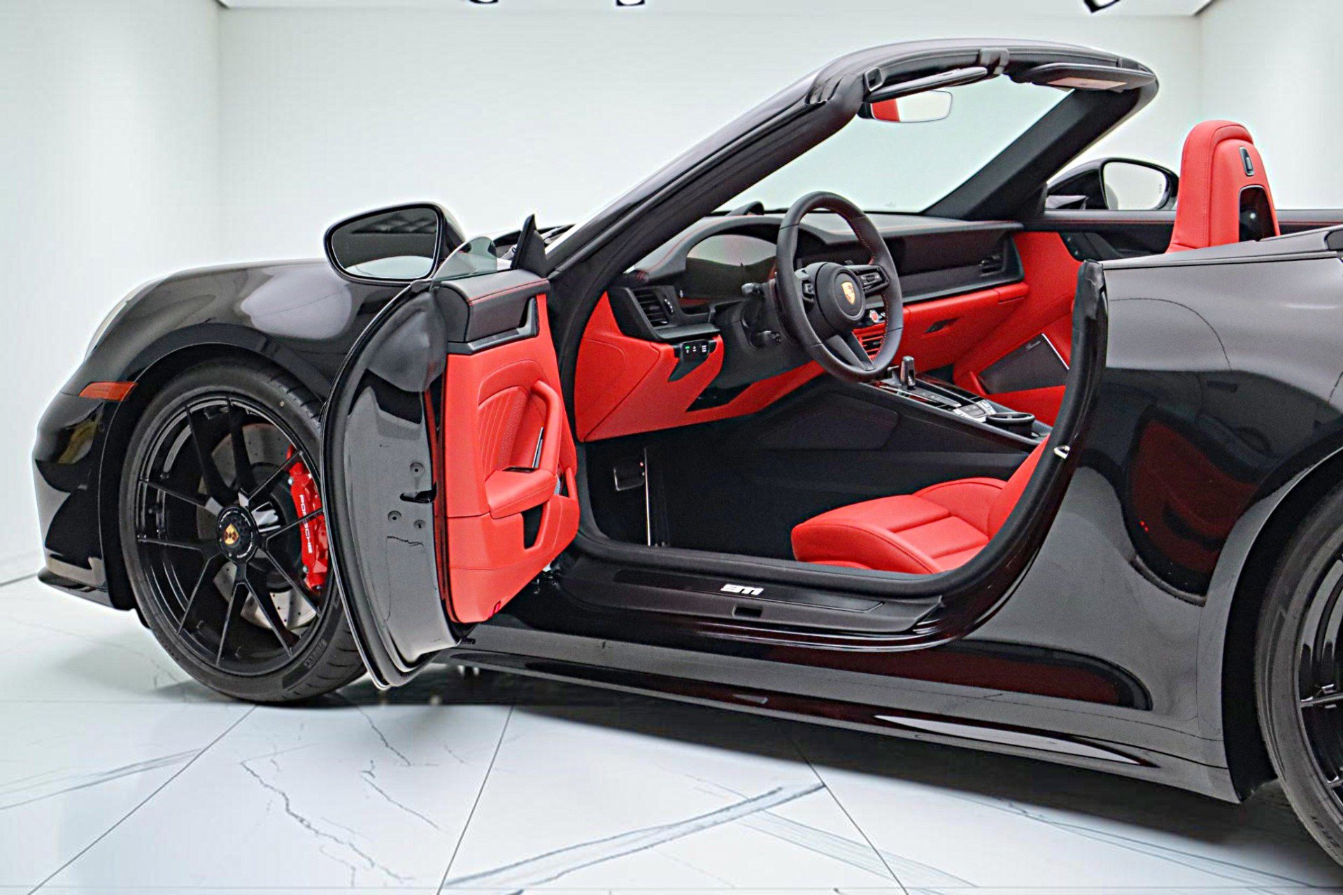 Used 2026 Porsche 911 Carrera 4 GTS AWD/4WD image 6