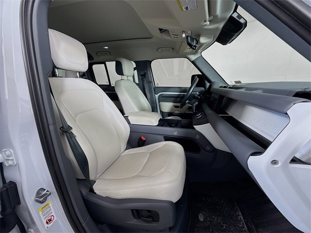 Certified 2023 Land Rover Defender 110 SE image 30