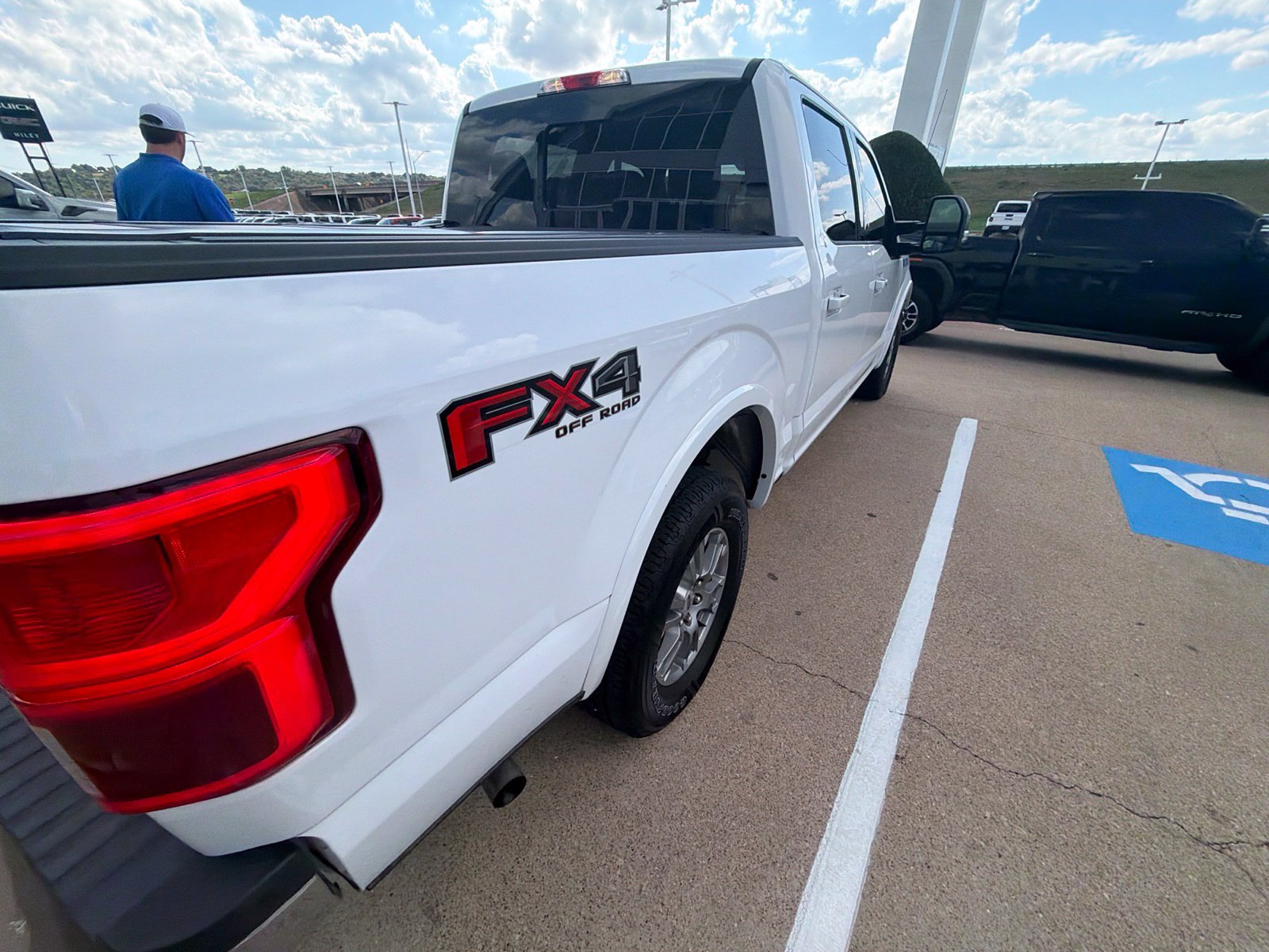 Used 2019 Ford F150 Lariat w/ Equipment Group 501A Mid AWD/4WD image 16
