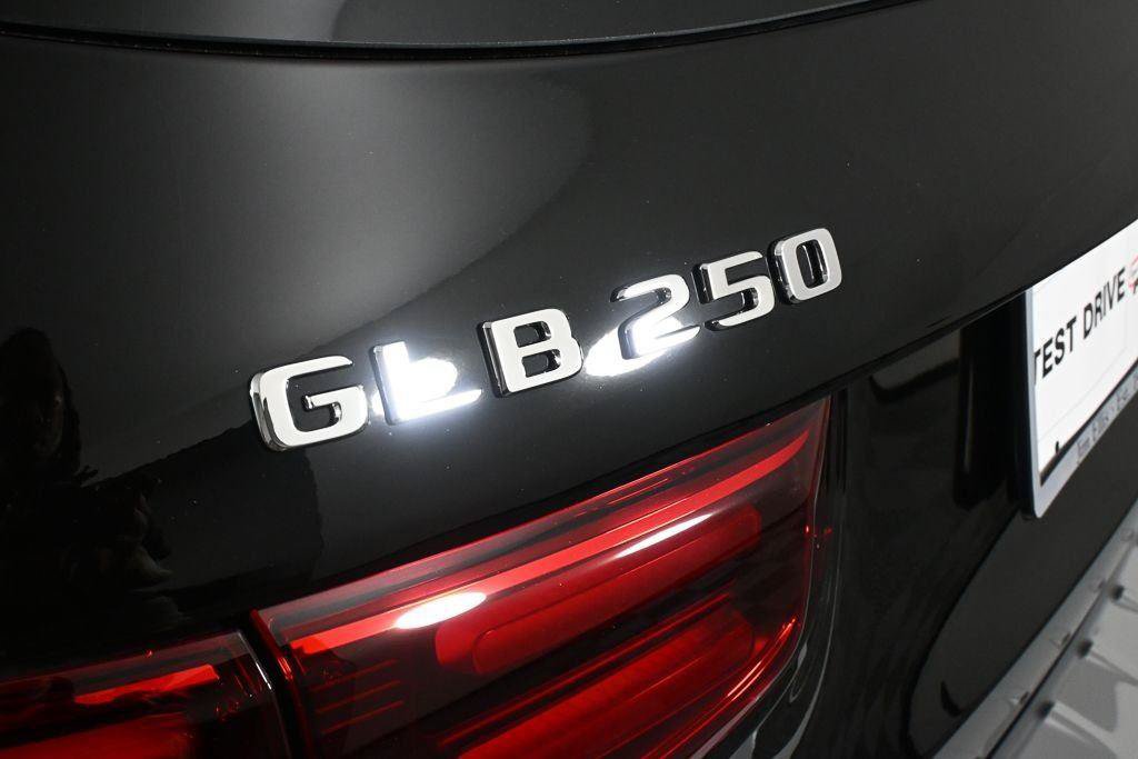 New 2026 Mercedes-Benz GLB 250 image 29