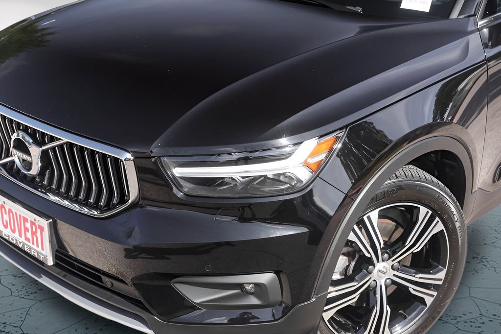Used 2020 Volvo XC40 T5 Inscription w/ Protection Package Premier AWD/4WD image 3