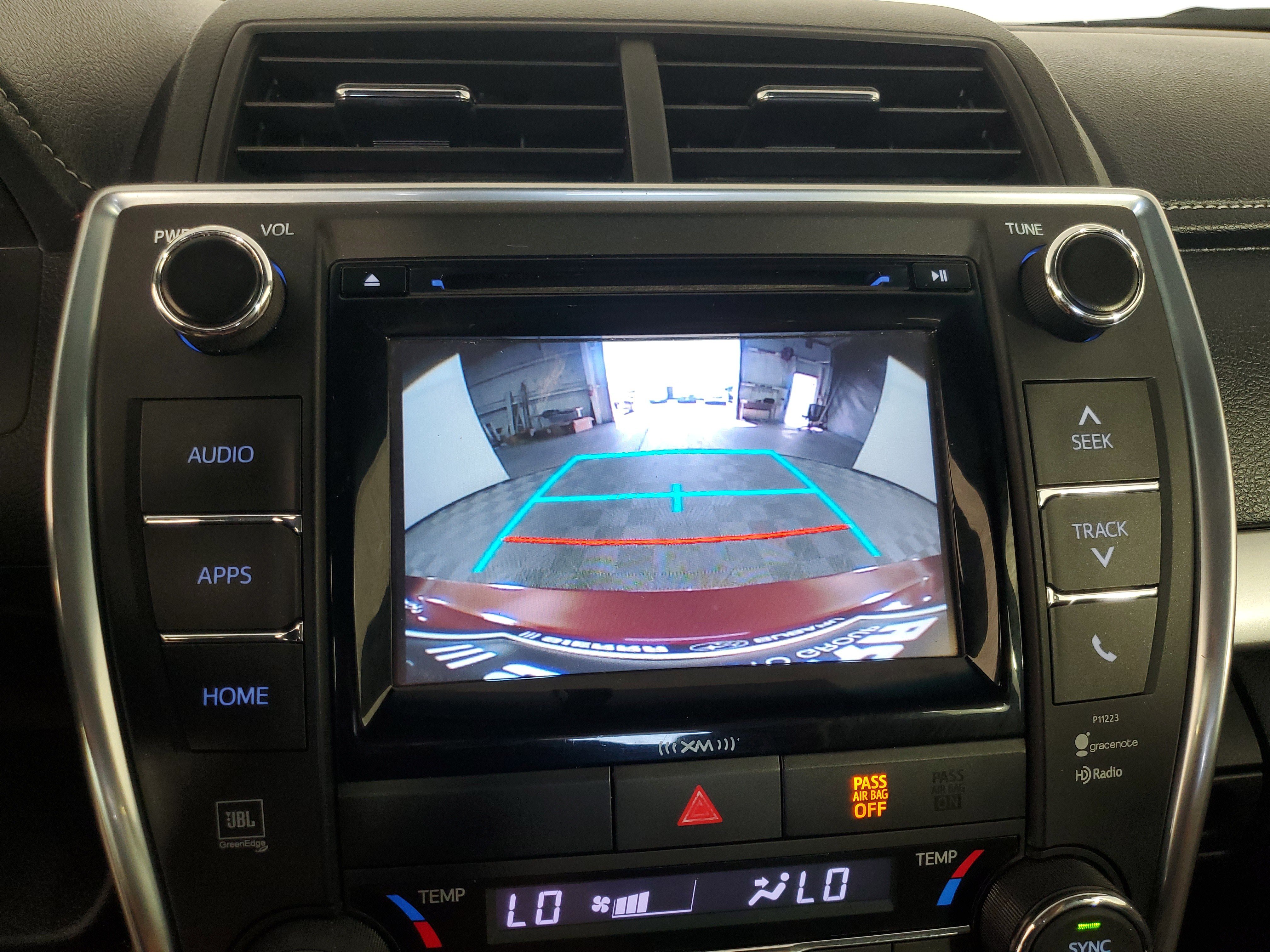 Used 2017 Toyota Camry XSE w/ Moonroof Package FWD image 22