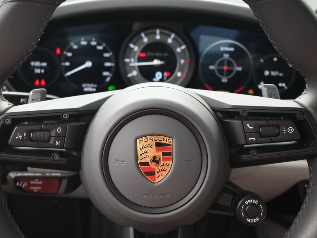 Certified 2022 Porsche 911 Turbo S AWD/4WD image 23
