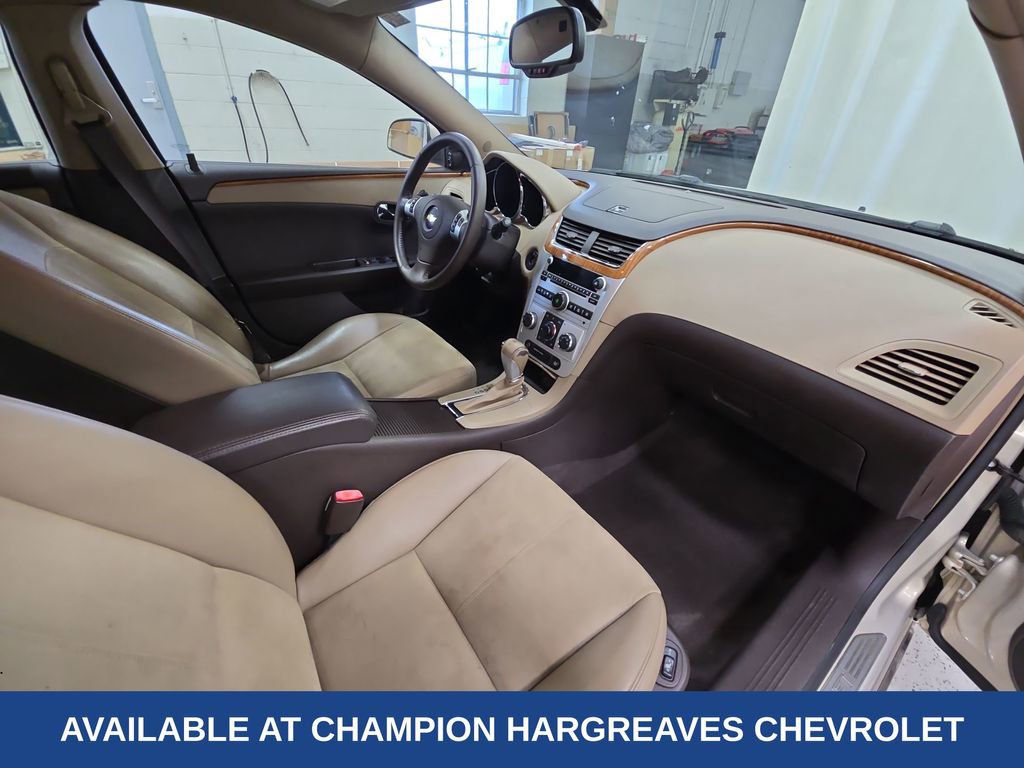Used 2009 Chevrolet Malibu LT w/ HFV6 Engine Package image 38