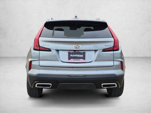 Used 2024 Cadillac XT4 Premium Luxury image 7