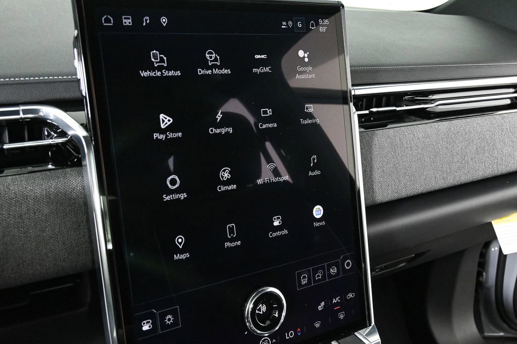 New 2026 GMC Sierra EV Elevation image 13