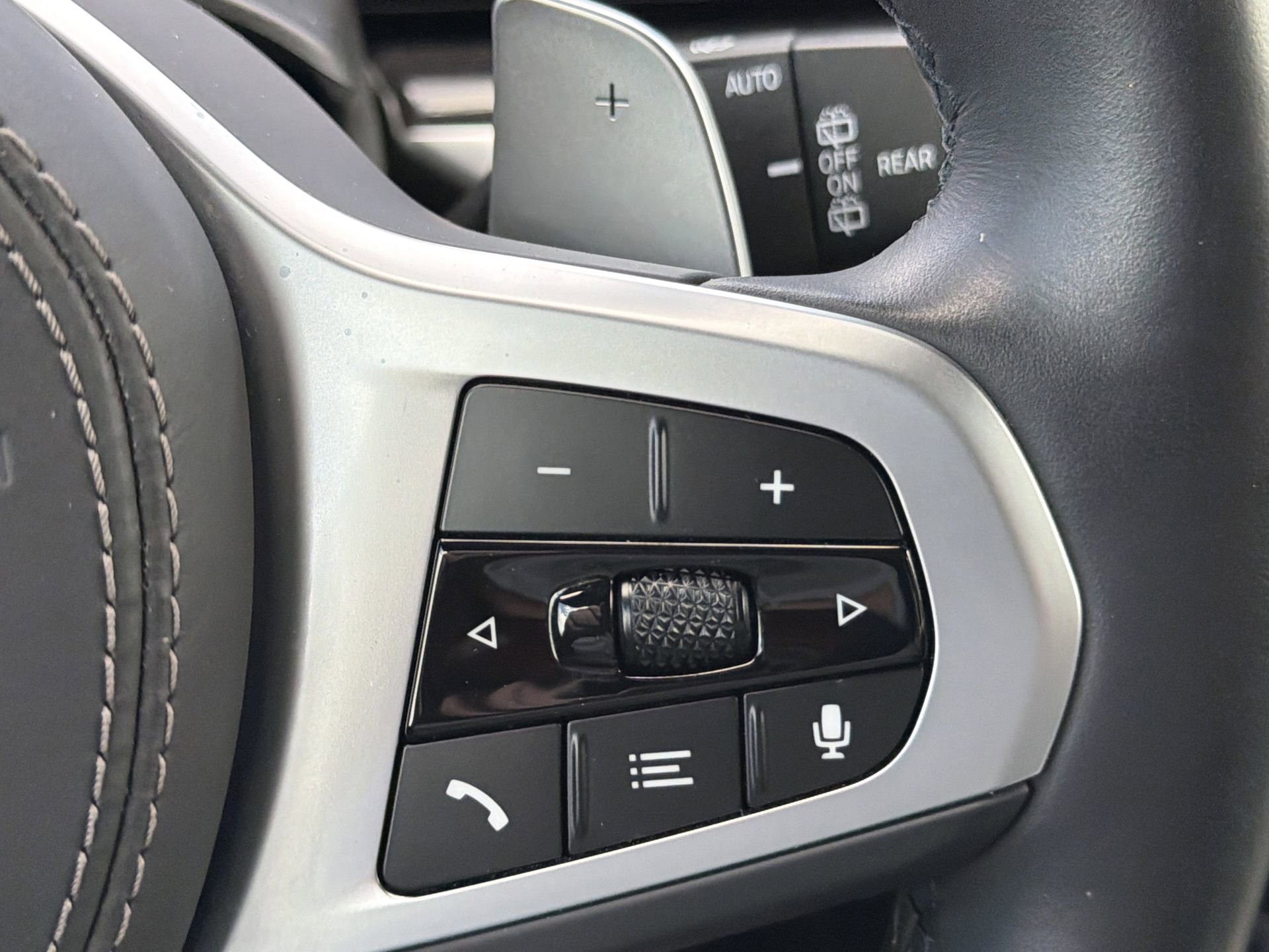 Certified 2025 BMW X5 xDrive40i image 33