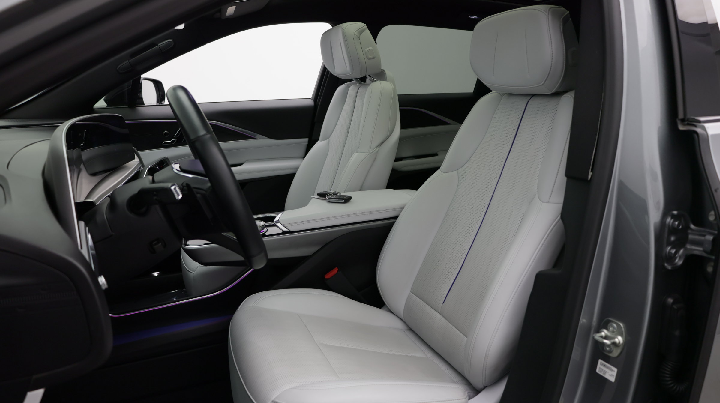 Used 2024 Cadillac Lyriq Luxury RWD image 15