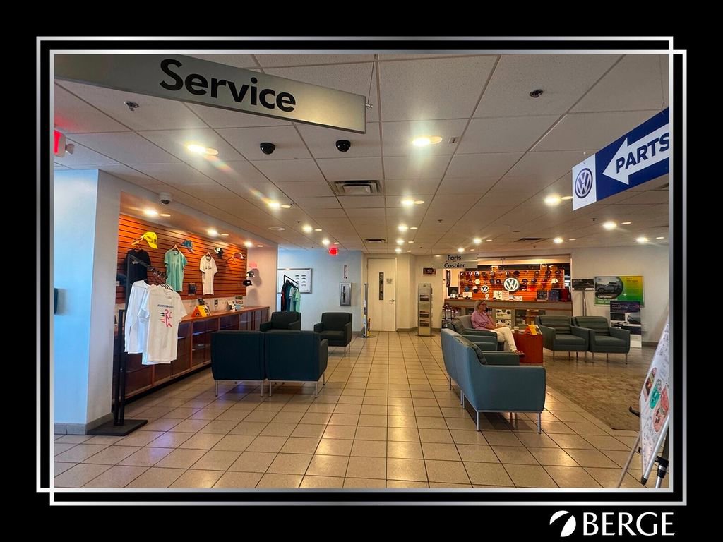 Used 2019 Ford Flex SEL image 38