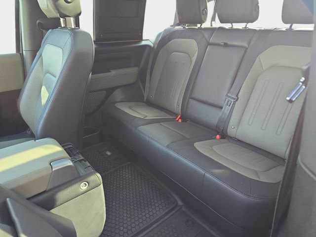 Used 2021 Land Rover Defender 90 X-Dynamic S image 16