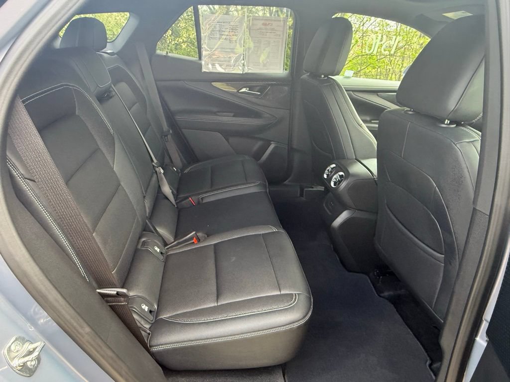 Used 2024 Chevrolet Blazer EV LT AWD/4WD image 15