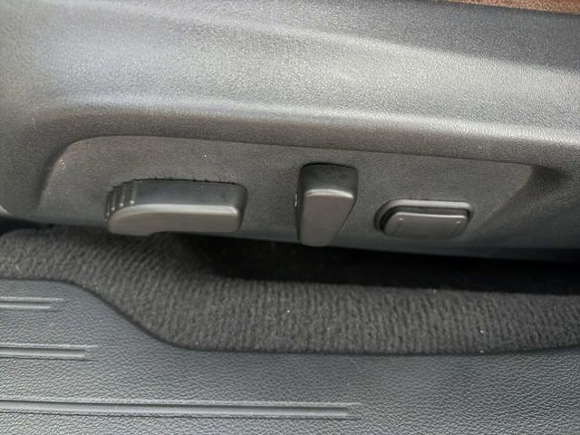 Used 2018 Subaru Outback 3.6R Touring image 22