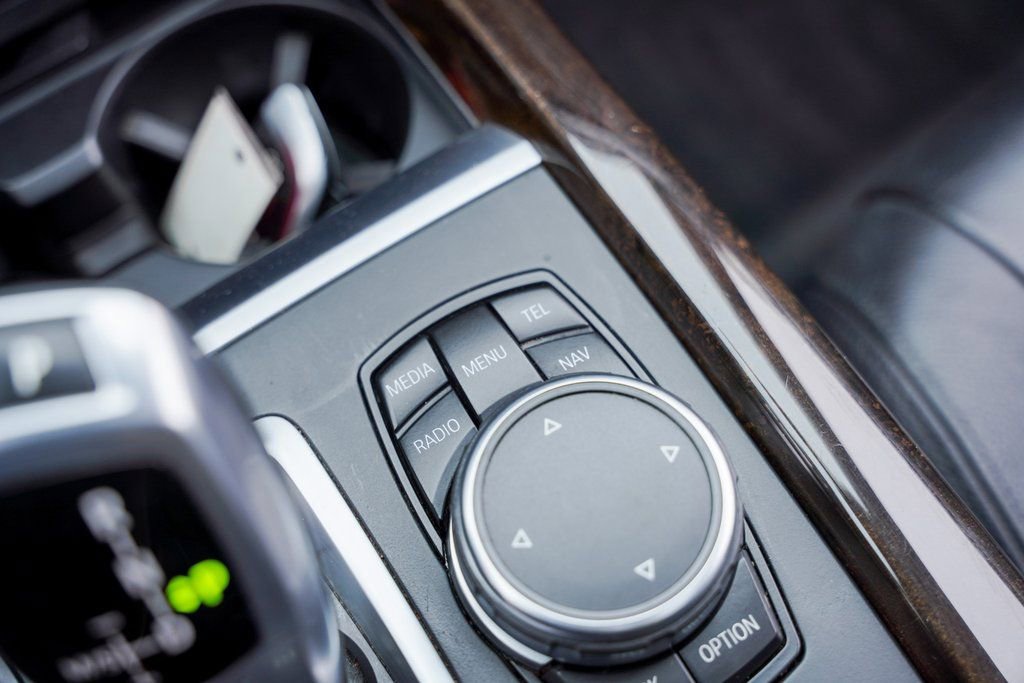 Used 2016 BMW X5 xDrive35d image 29