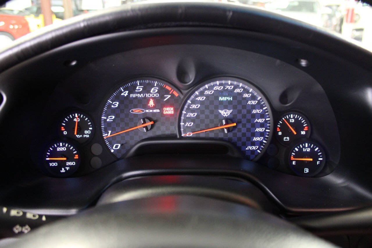 Used 2001 Chevrolet Corvette Z06 w/ Memory Pkg RWD image 30