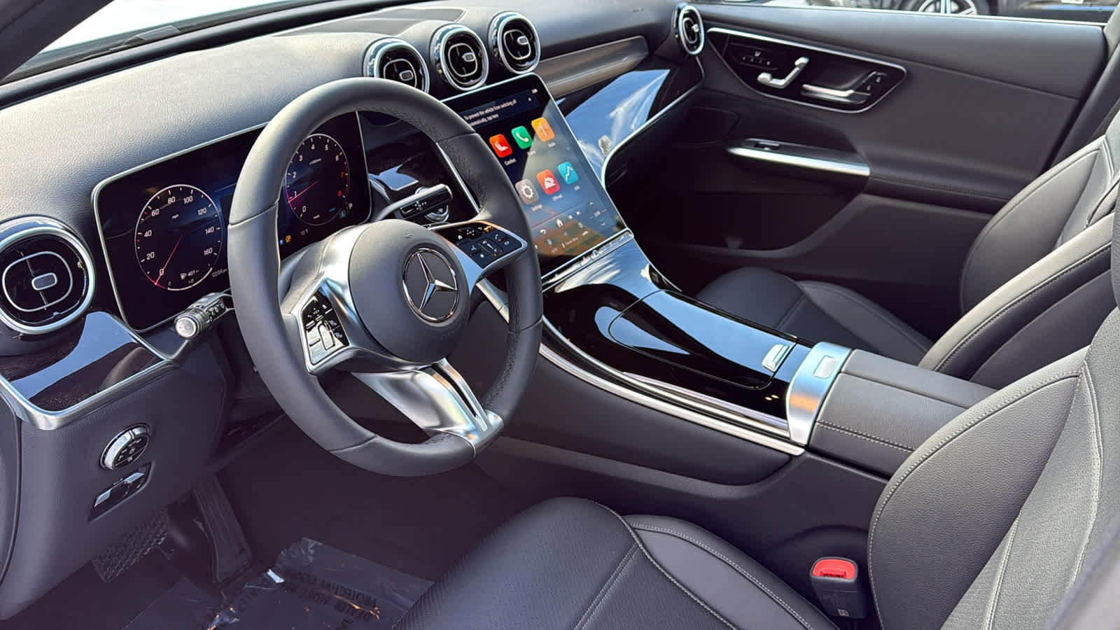 Certified 2026 Mercedes-Benz GLC 300 4MATIC image 29