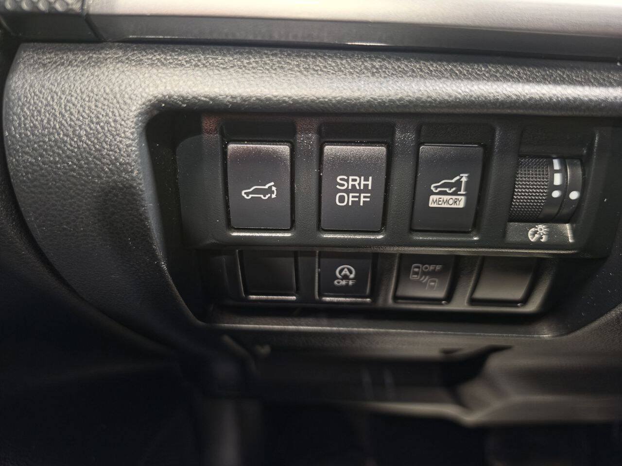 Used 2021 Subaru Forester Premium AWD/4WD image 25
