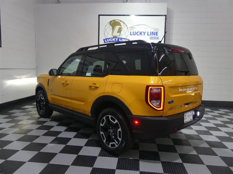 Used 2023 Ford Bronco Sport Outer Banks w/ Tech Package AWD/4WD image 11