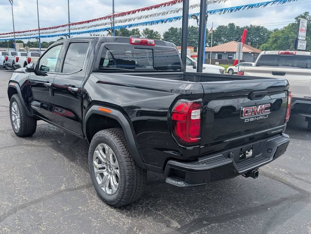 New 2026 GMC Canyon Denali w/ LPO, Denali Black Edition AWD/4WD image 5