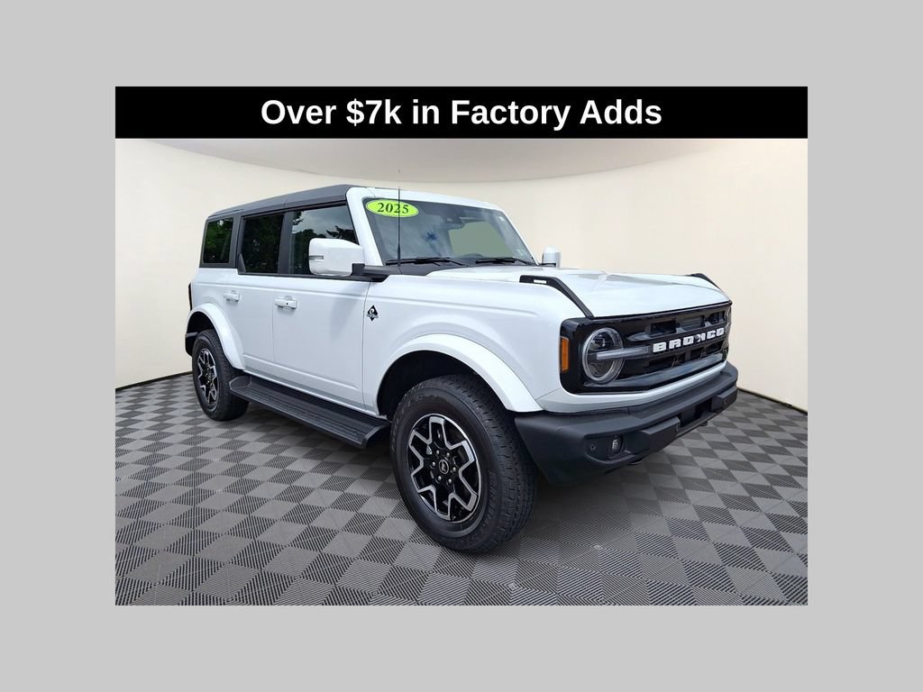 Used 2025 Ford Bronco Outer Banks AWD/4WD video 1