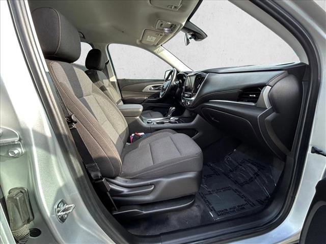 Used 2020 Chevrolet Traverse LT w/ Driver Confidence II Package image 21