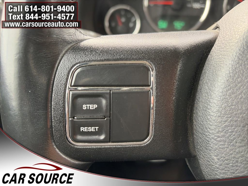 Used 2017 Jeep Wrangler Unlimited Sahara w/ Max Tow Package image 12