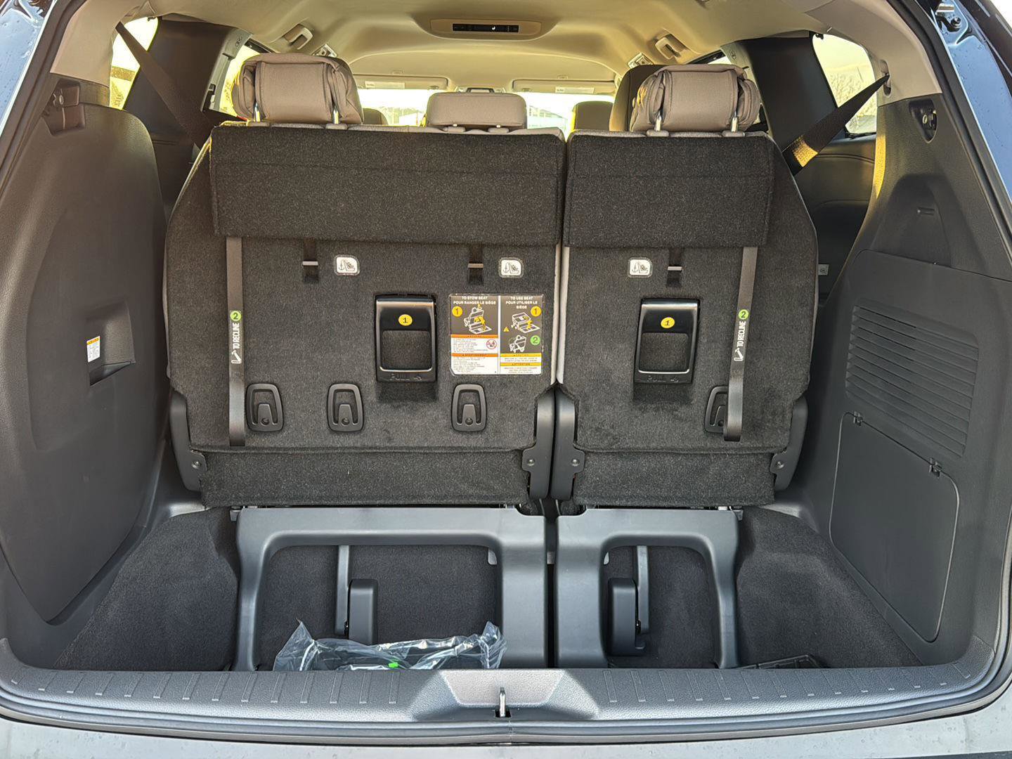 New 2026 Toyota Sienna LE image 27